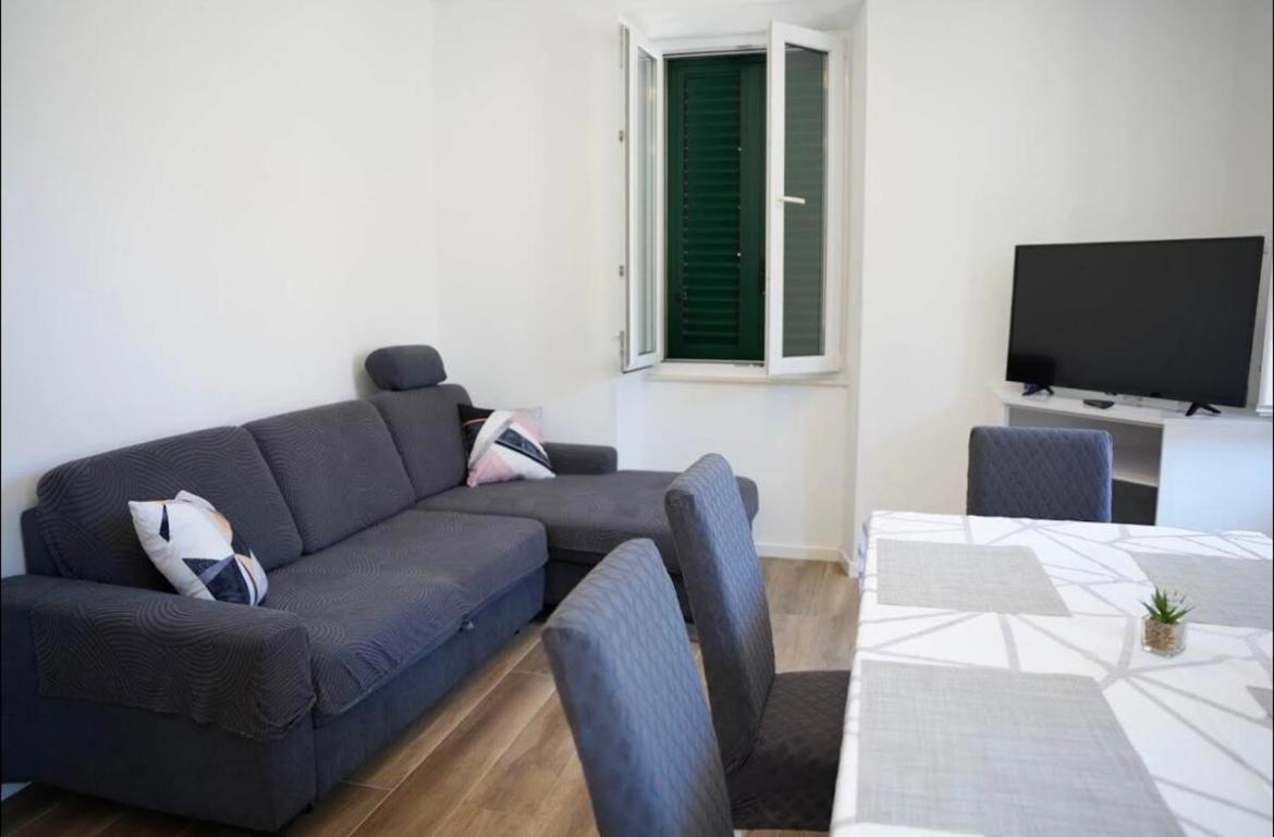 Apartmani Antonia Račišće Exterior foto